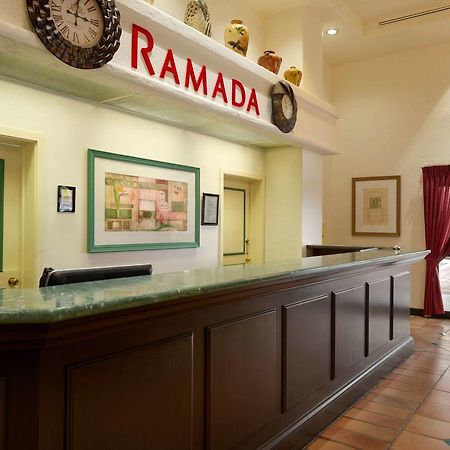 Ramada By Wyndham Kissimmee Downtown Hotel ภายนอก รูปภาพ