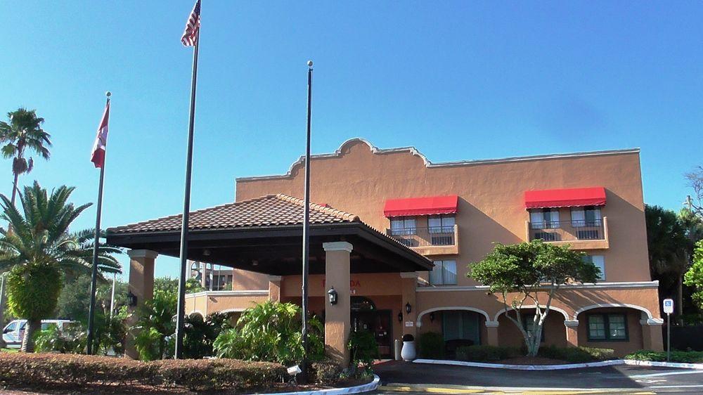 Ramada By Wyndham Kissimmee Downtown Hotel ภายนอก รูปภาพ