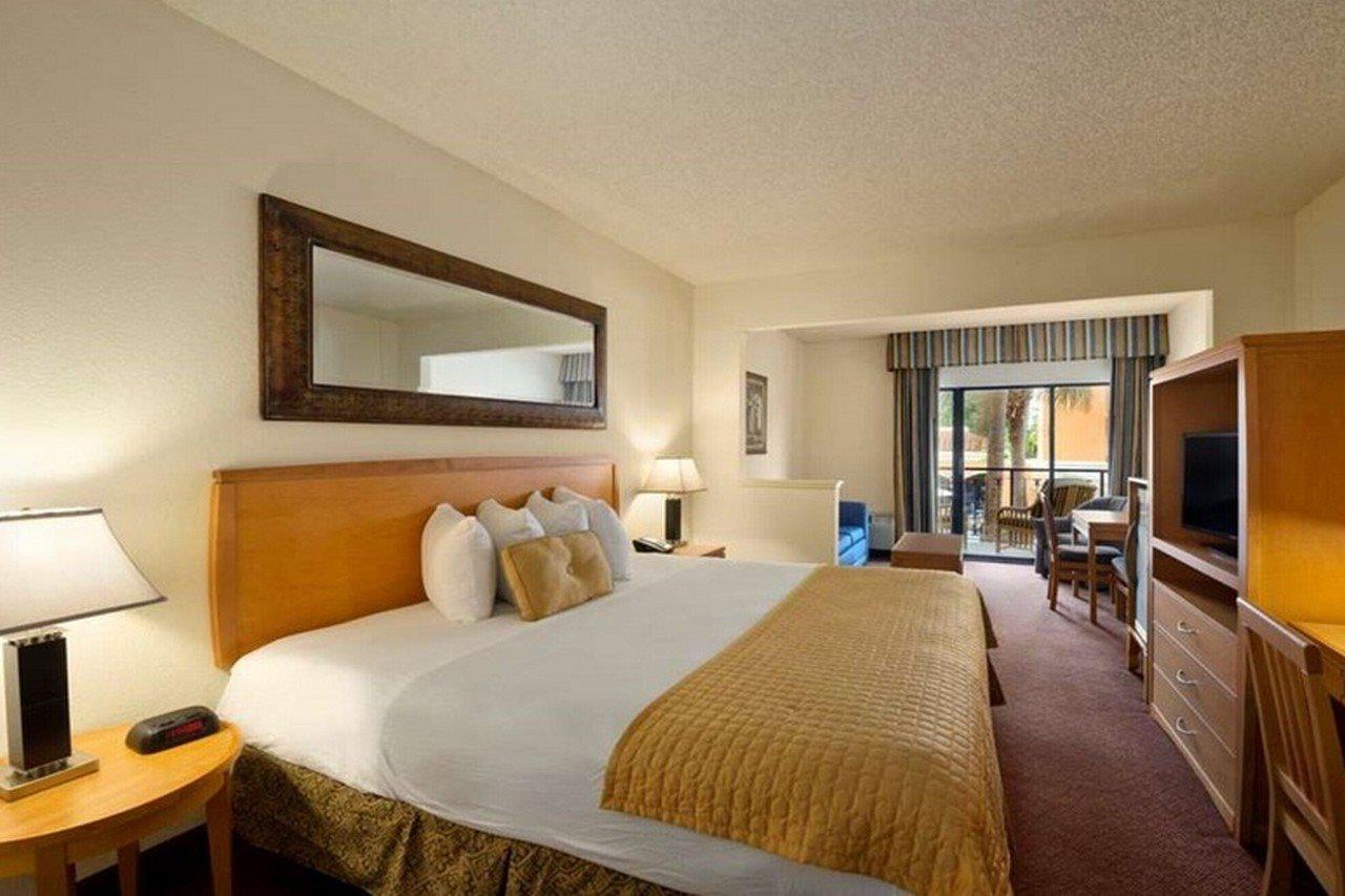 Ramada By Wyndham Kissimmee Downtown Hotel ภายนอก รูปภาพ