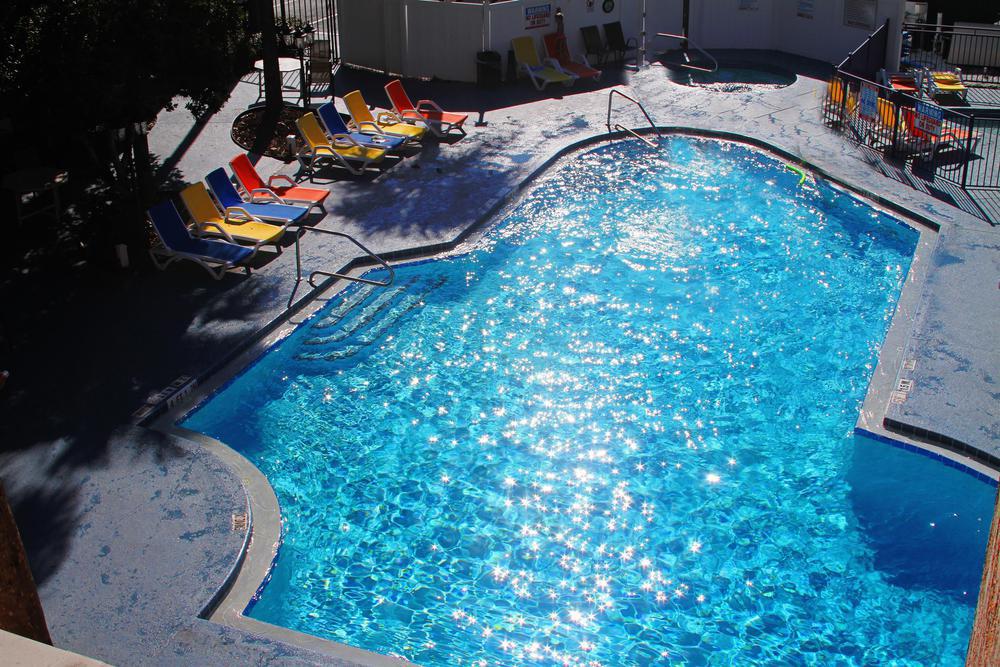 Ramada By Wyndham Kissimmee Downtown Hotel ภายนอก รูปภาพ