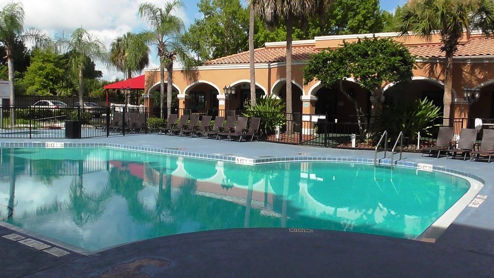 Ramada By Wyndham Kissimmee Downtown Hotel ภายนอก รูปภาพ