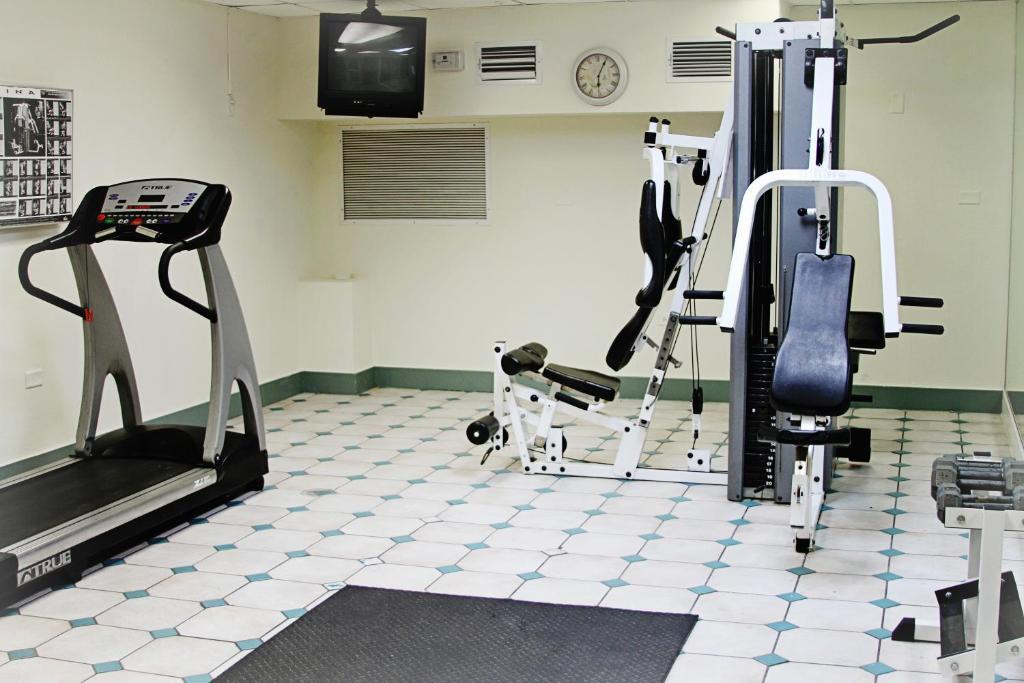 Ramada By Wyndham Kissimmee Downtown Hotel ภายนอก รูปภาพ