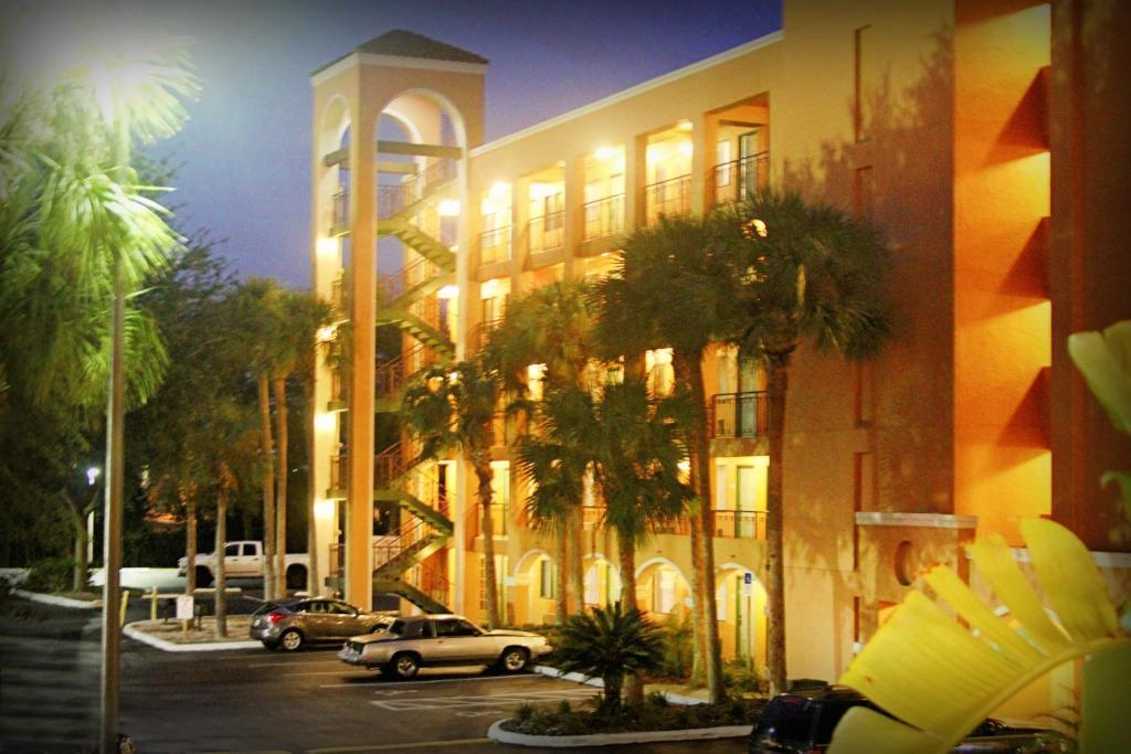 Ramada By Wyndham Kissimmee Downtown Hotel ภายนอก รูปภาพ